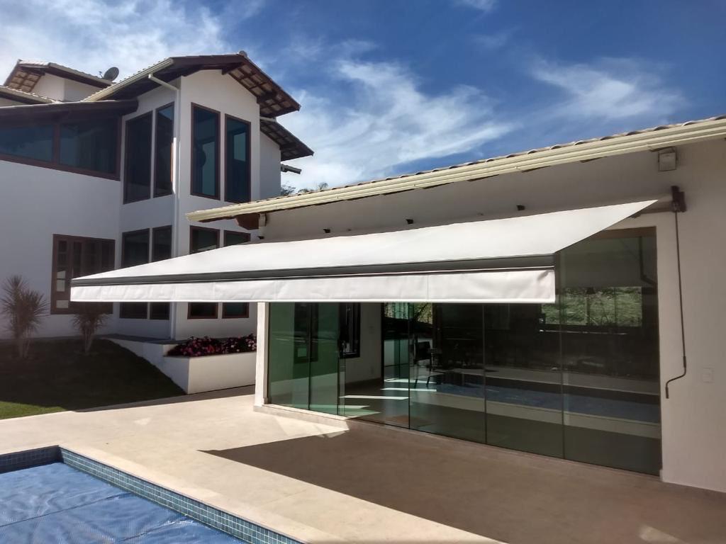 Toldo Roma (Braço Articulado)